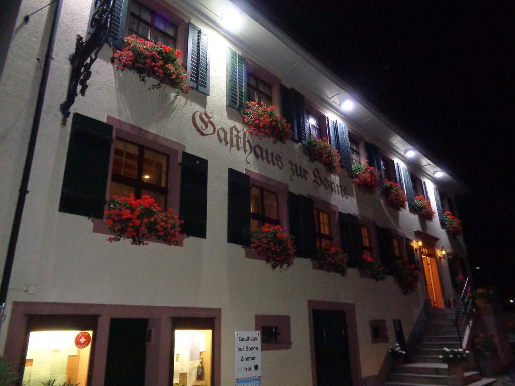 Gasthaus Zur Sonne Aesch  Exteriér fotografie