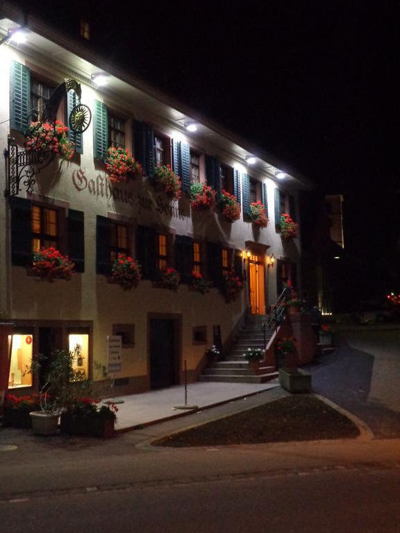 Gasthaus Zur Sonne Aesch  Exteriér fotografie